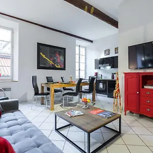 Apartment Ste Reparate F4 Moderne, Design, Place Rossetti, Heart Old Town, Nice